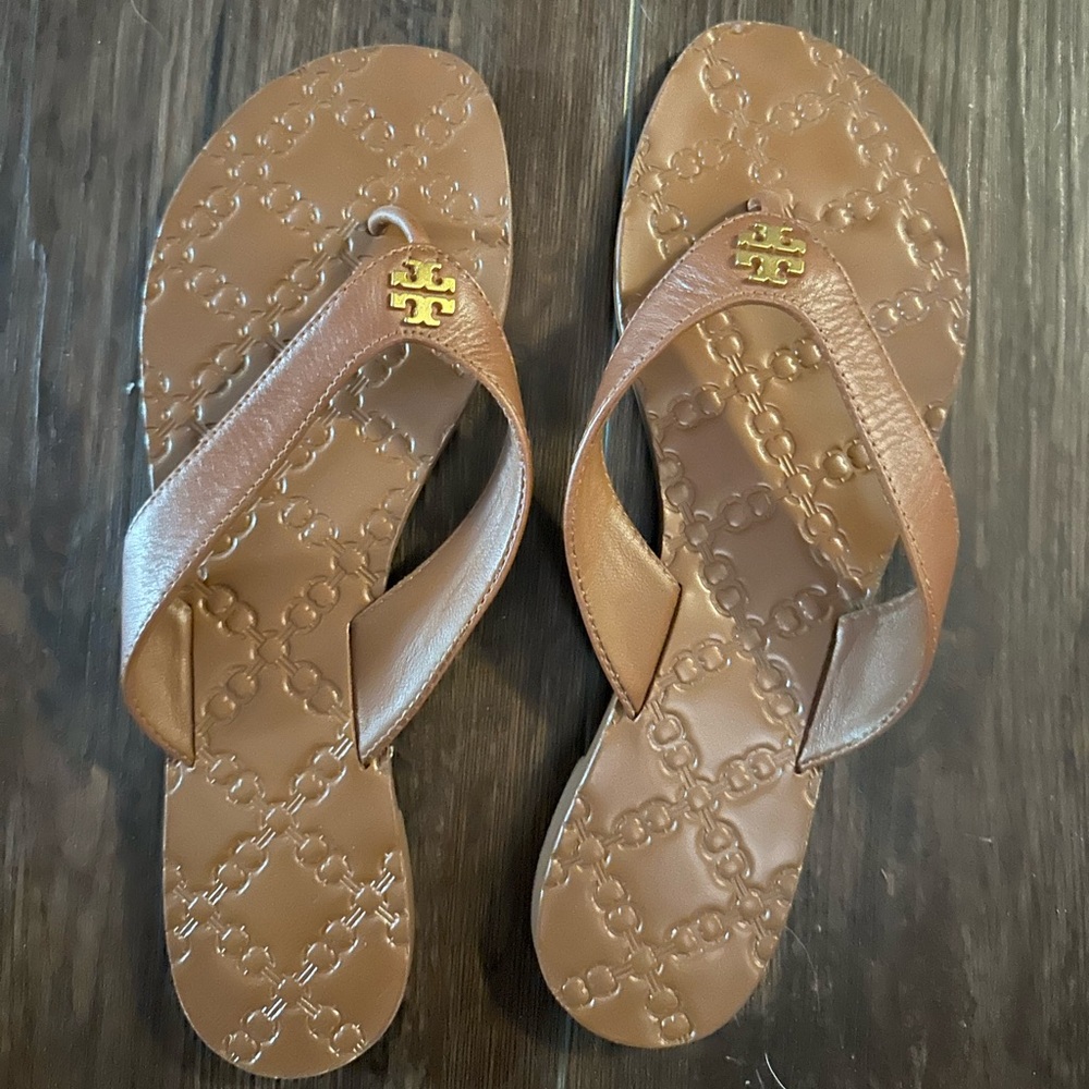 Tory Burch 7.5 brown sandals